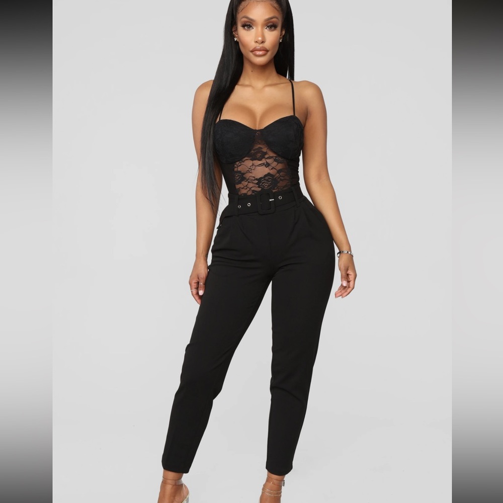 fashion nova irene belted crop pants size L, mauve